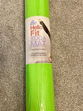 NEW Yoga Mat Hello Fit 68"x24" (½" thick) - Lime Green Color NEW in package